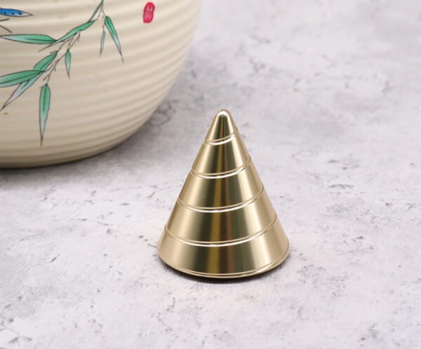 Spiral Cone Optical Illusion Spinner - Image 6