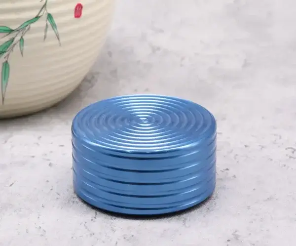 Water Pattern Desk Spinner (Cylindrical)